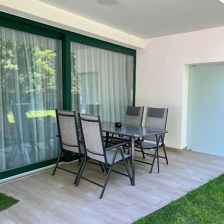 Villa Bauhaus Wellness Apartman Fsz. 1 Siofok Ngoại thất bức ảnh
