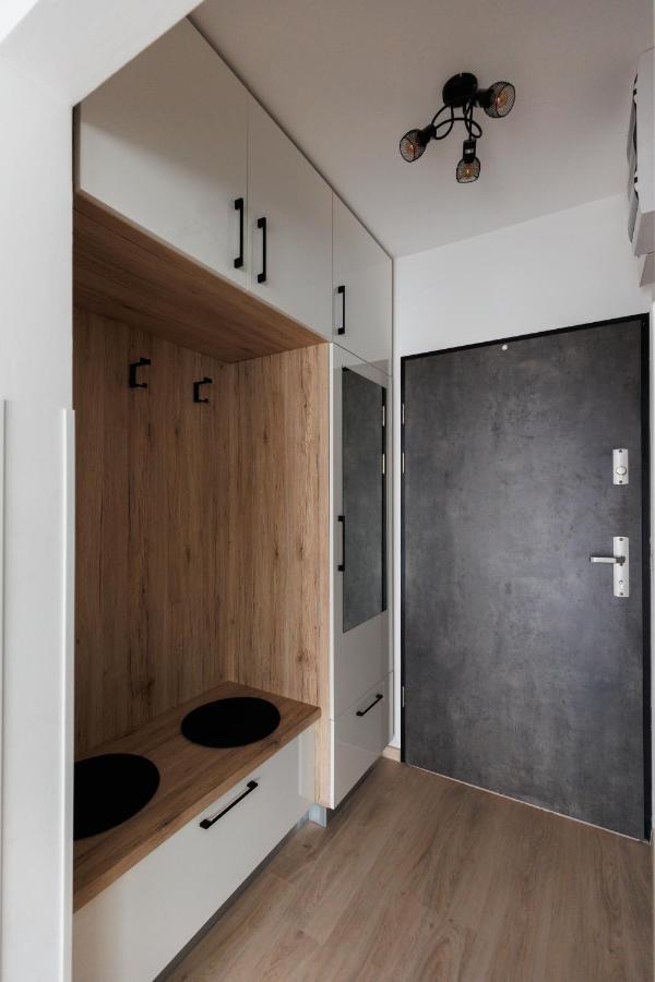 Villa Bauhaus Wellness Apartman Fsz. 1 Siofok Ngoại thất bức ảnh
