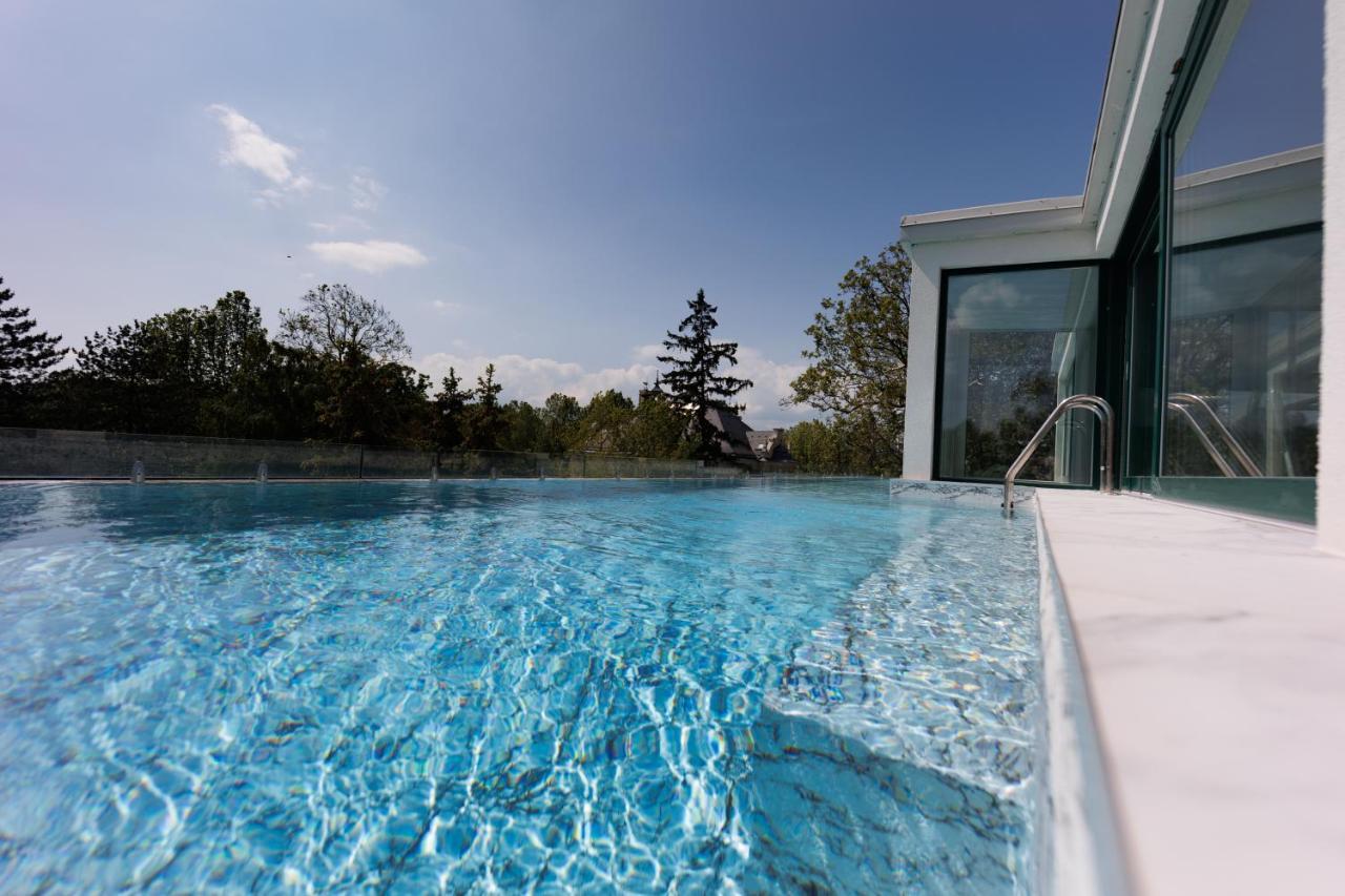 Villa Bauhaus Wellness Apartman Fsz. 1 Siofok Ngoại thất bức ảnh
